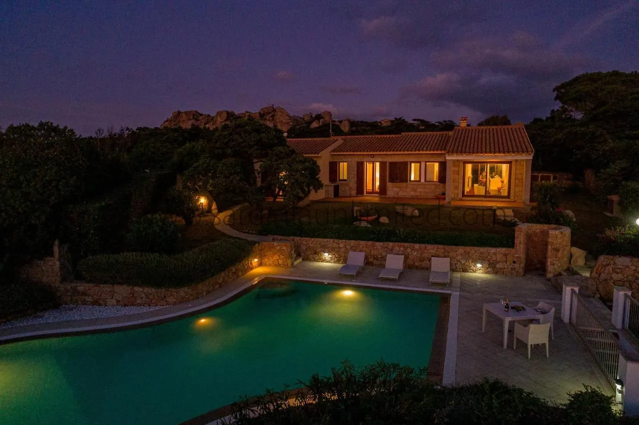 Villa Incanto Di Gallura Buoncammino 0*,  Italia